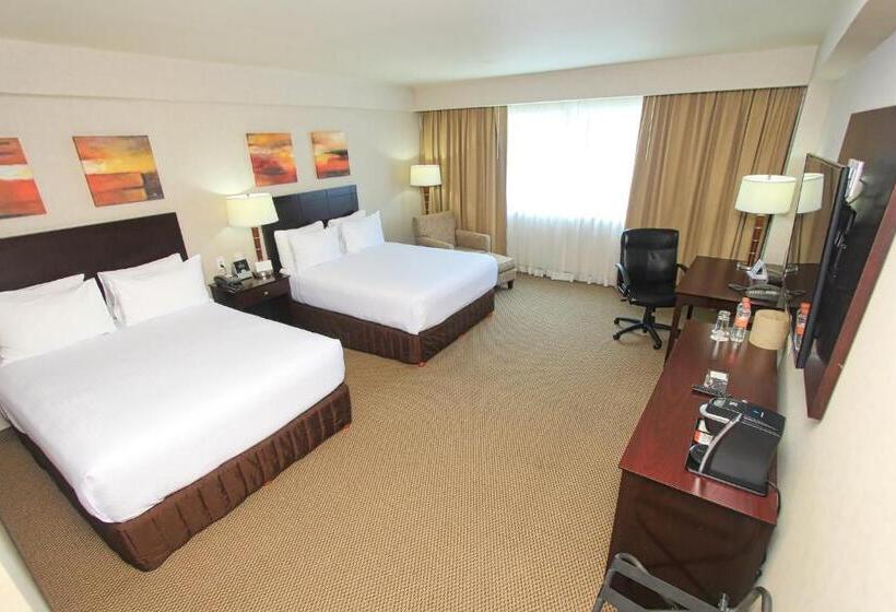 اتاق استاندارد, Crowne Plaza Leon, An Ihg