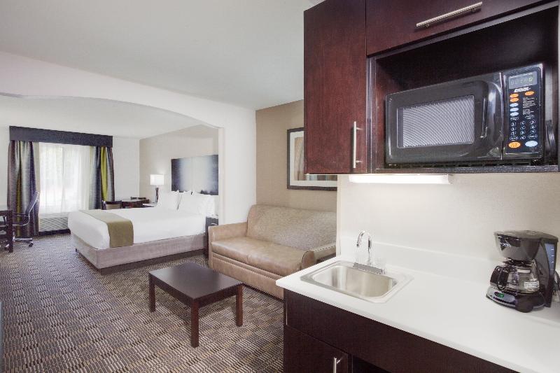 Люкс Кровать Кинг, Holiday Inn Express Hotel & Suites Mebane, An Ihg