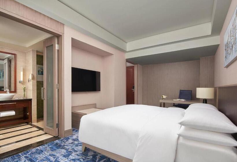 Executive Room Queen Bed, Nanning Marriott