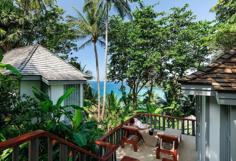 کلبه دلوکس, The Surin Phuket