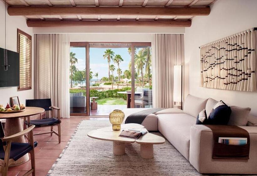 キングサイズベッドのジュニアスイート, The St. Regis Punta Mita Resort