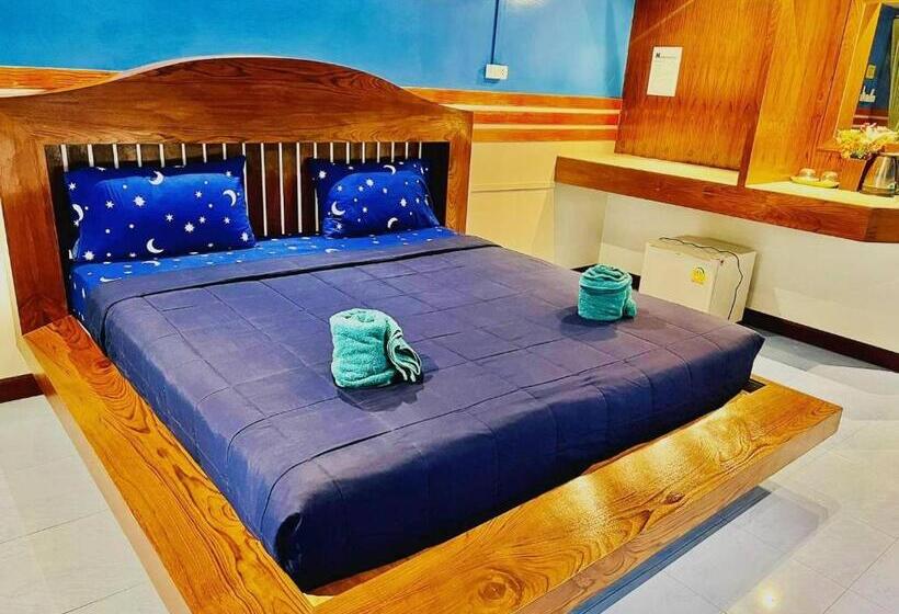 Номер Стандарт, Mom Boutique Railay