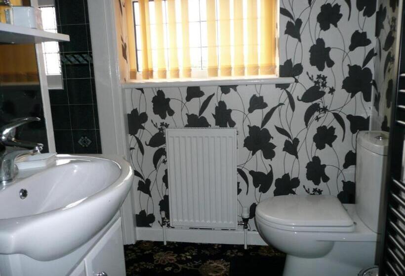 اتاق لوکس, Cherry Blossom Guest House