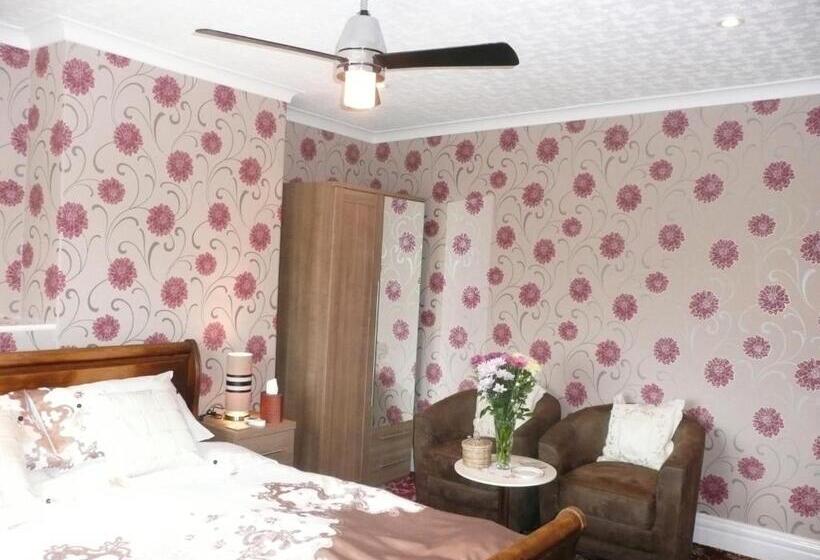 اتاق استاندارد با تخت بزرگ, Cherry Blossom Guest House