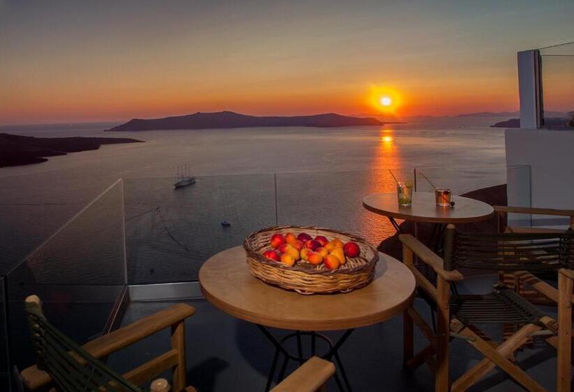 سوئیت با وان آب گرم, Aperto Suites  Adults Only