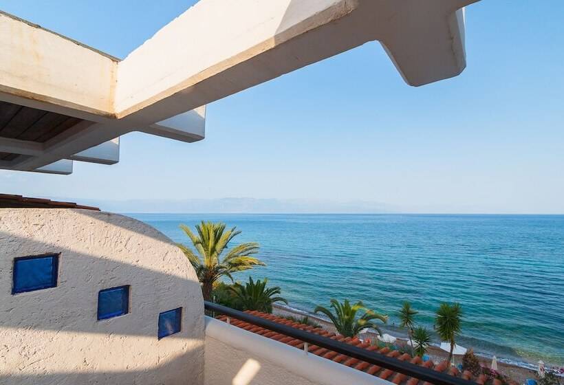 Апартаменты 1 Спальня Вид на Море, Grekis Beach Hotel And Apartments