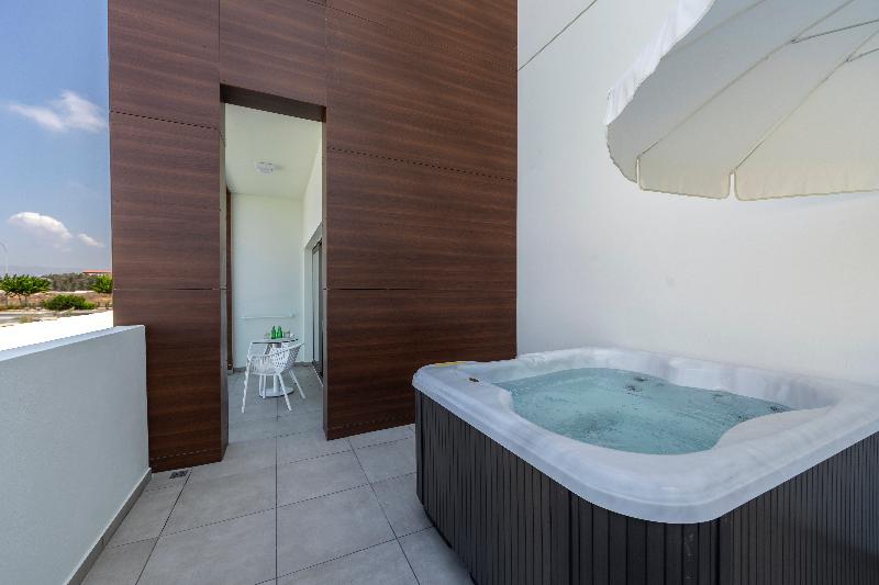스탠다드 룸 킹사이즈 침대, Holiday Inn Express Hotel & Suites London, An Ihg