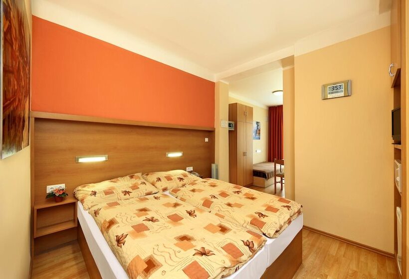 اتاق استاندارد سه نفره, Residence Bene