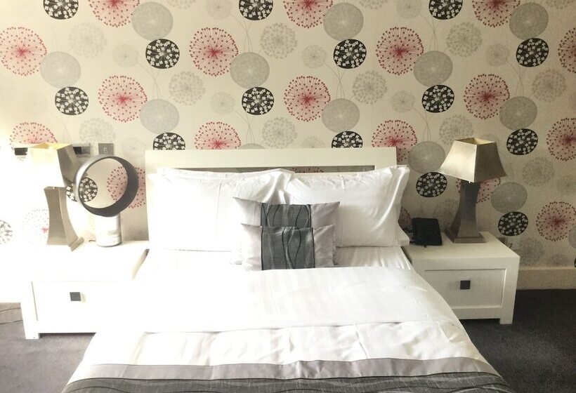 Номер Deluxe, The New London Carlton Hotel & Service Apartments