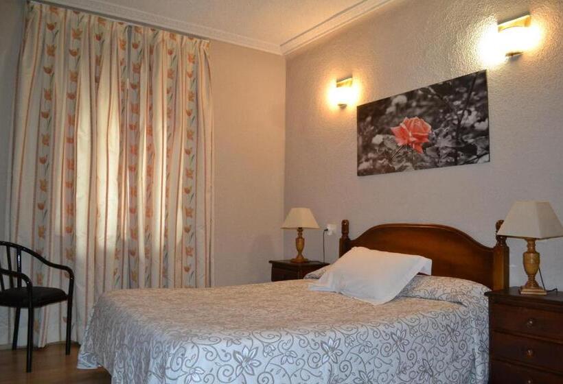 Номер Стандарт, Hostal Aribel Longinos