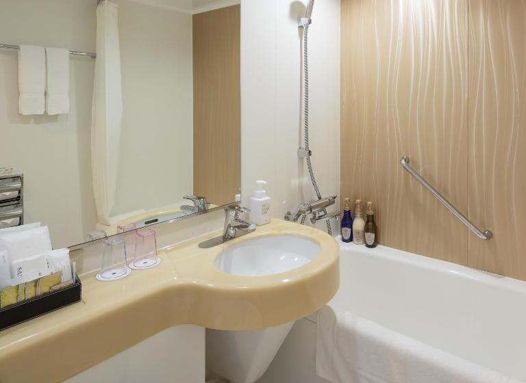 اتاق سوپریور سه تخته, Mystays Premier Dojima