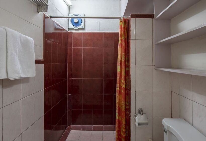 标准间, Reddoorz At Broadway Court Apartelle Quezon City