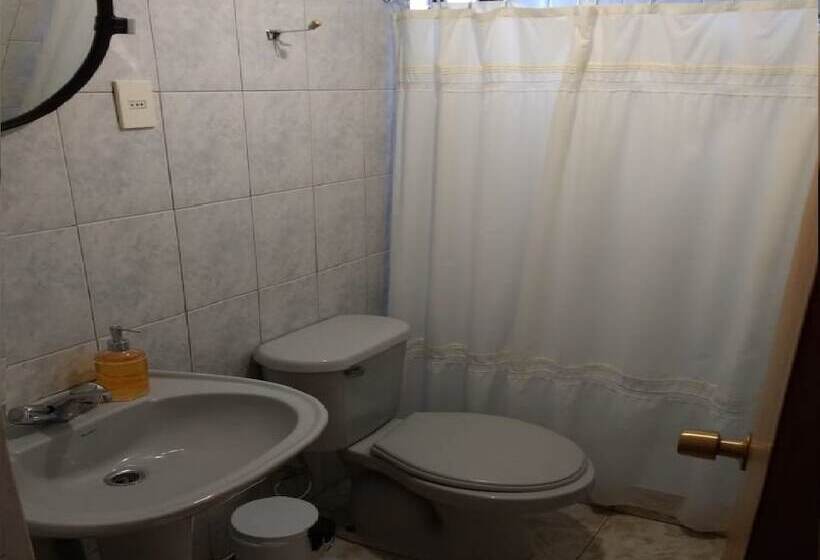 스탠다드 룸, Hostal Katarpe