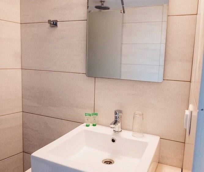 Студио Superior Вид на Бассейн, Mastorakis Hotel And Studios