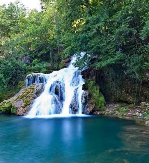 سوییت خانوادگی, Castel Damandre