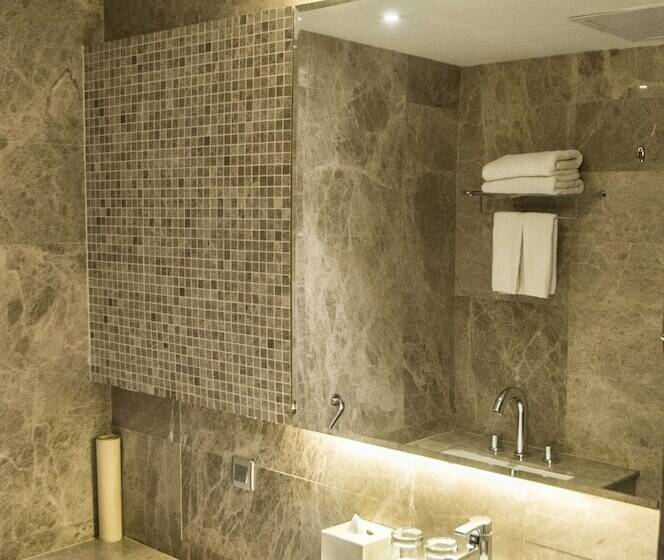 Номер Executive, Four Points By Sheraton Qingdao, Chengyang