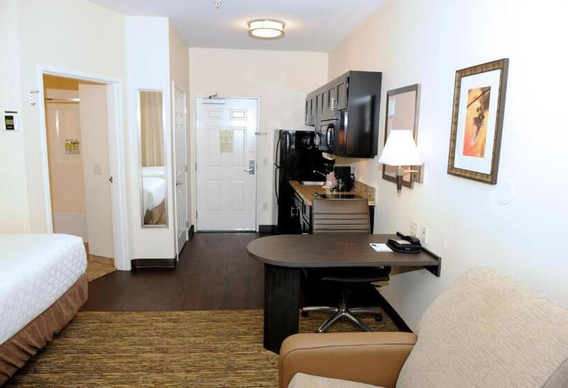 Студия Стандарт, Candlewood Suites Santa Maria, An Ihg