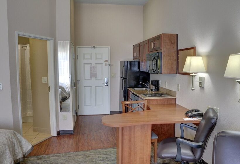 Студия Стандарт, Candlewood Suites Texarkana, An Ihg