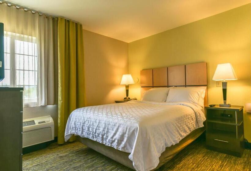 سوییت, Candlewood Suites Medford, An Ihg