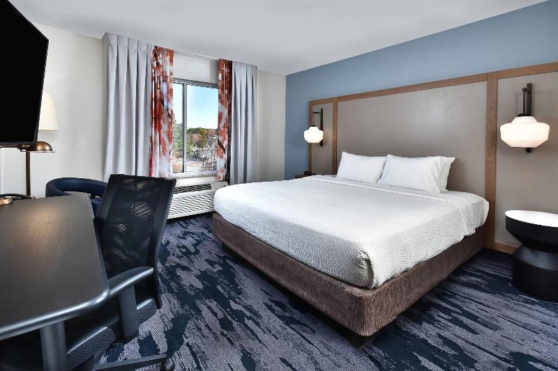 스탠다드 룸 킹사이즈 침대, Fairfield Inn & Suites By Marriott Richmond Innsbrook