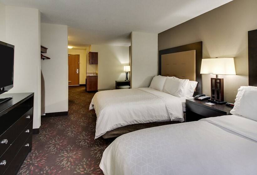 سوییت, Holiday Inn Express Hotel & Suites Lancaster Lititz, An Ihg