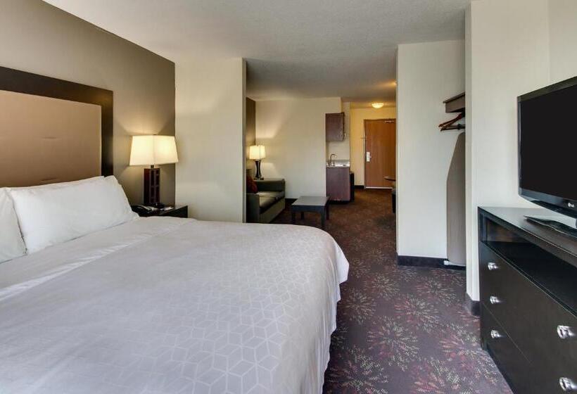 سوئیت با تخت بزرگ, Holiday Inn Express Hotel & Suites Lancaster Lititz, An Ihg
