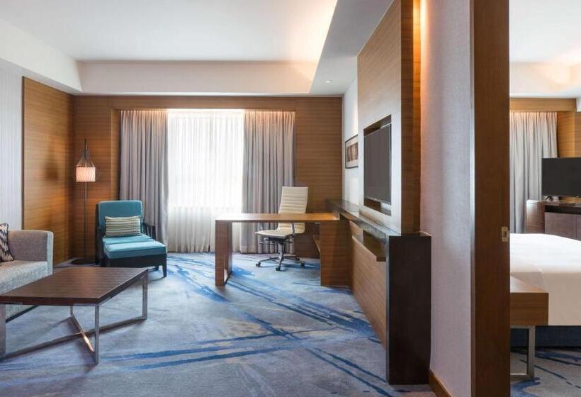 エクゼクティブスイート, Radisson Blu Cebu