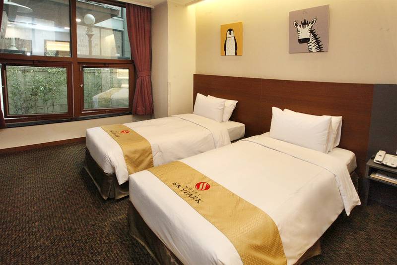 Номер Стандарт, Skypark Myeongdong 2