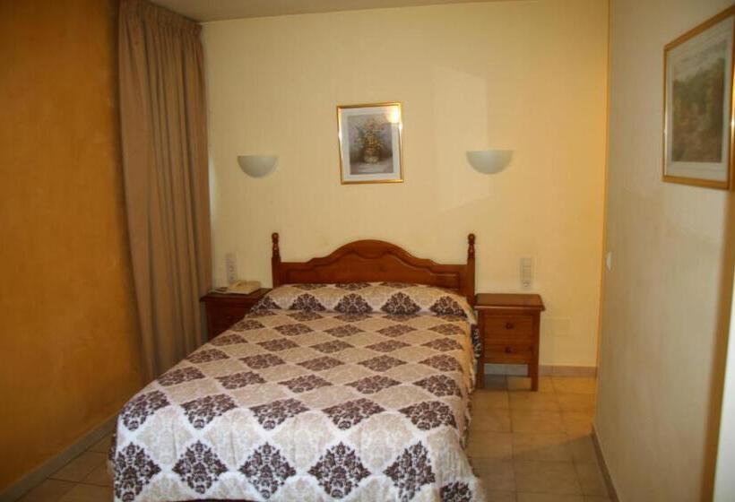 اتاق استاندارد, Sucara
