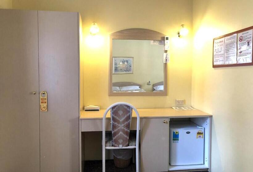 Четырехместный Номер Стандарт, The Clarendon Motel Katoomba