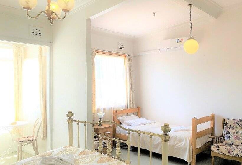 Номер Стандарт, The Clarendon Motel Katoomba