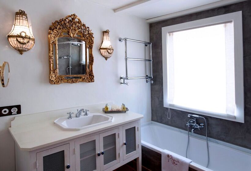 اتاق پرمیوم, Hacienda De Abajo Adults Only Lujo