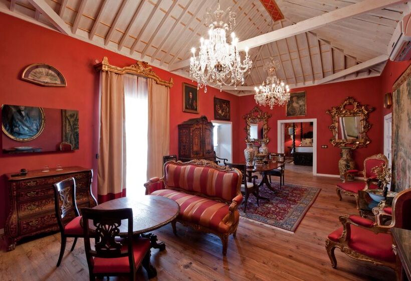 سوییت, Hacienda De Abajo Adults Only Lujo