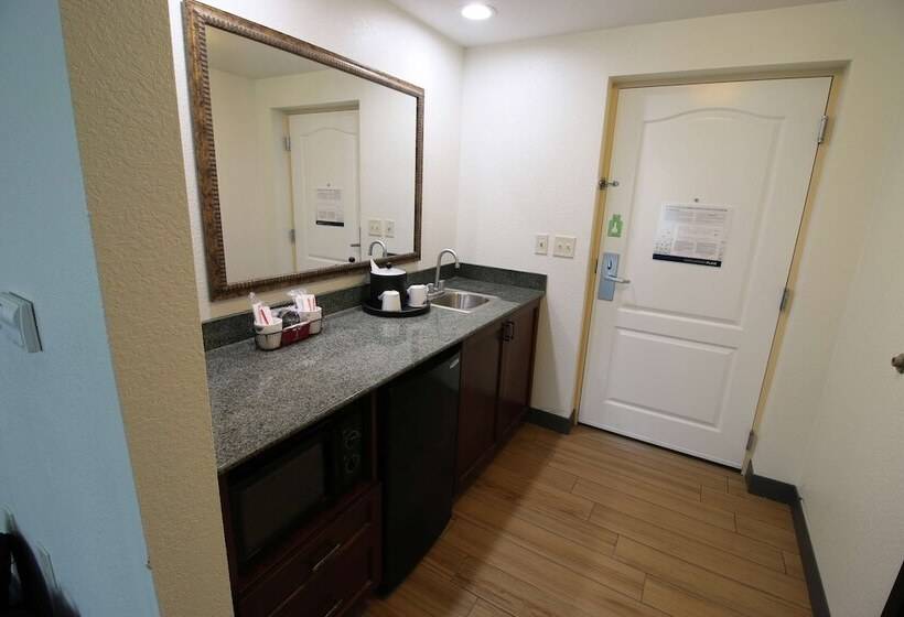 Студия Стандарт, Hampton Inn & Suites Palm Coast