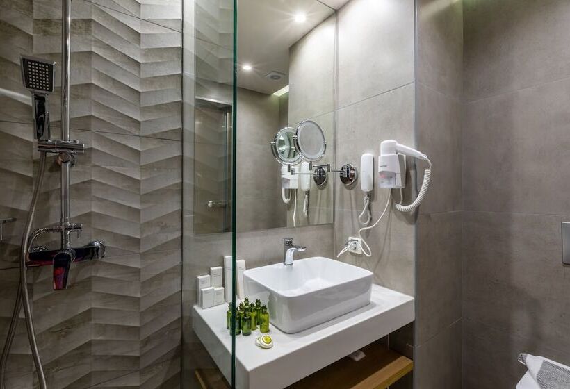 غرفة عائلية مطلّة علي البحر, White Olive Elite Rethymno