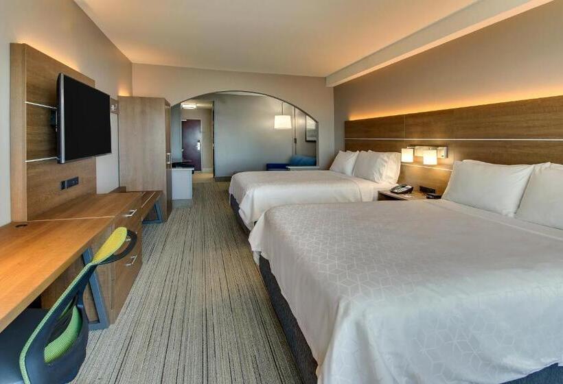 סוויטה, Holiday Inn Express Hotel & Suites Columbus Fort Benning, An Ihg
