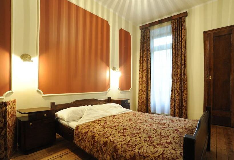 Номер Стандарт, Hostel Deco