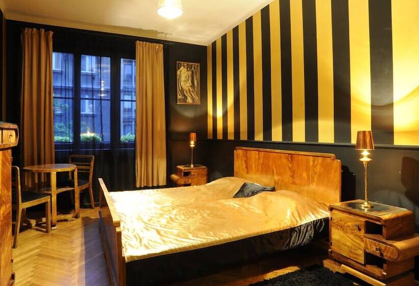 Номер Стандарт Совместная Ванная, Hostel Deco