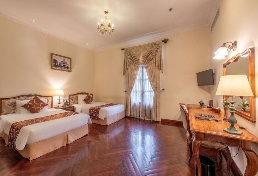 اتاق اجرایی, Grand Saigon