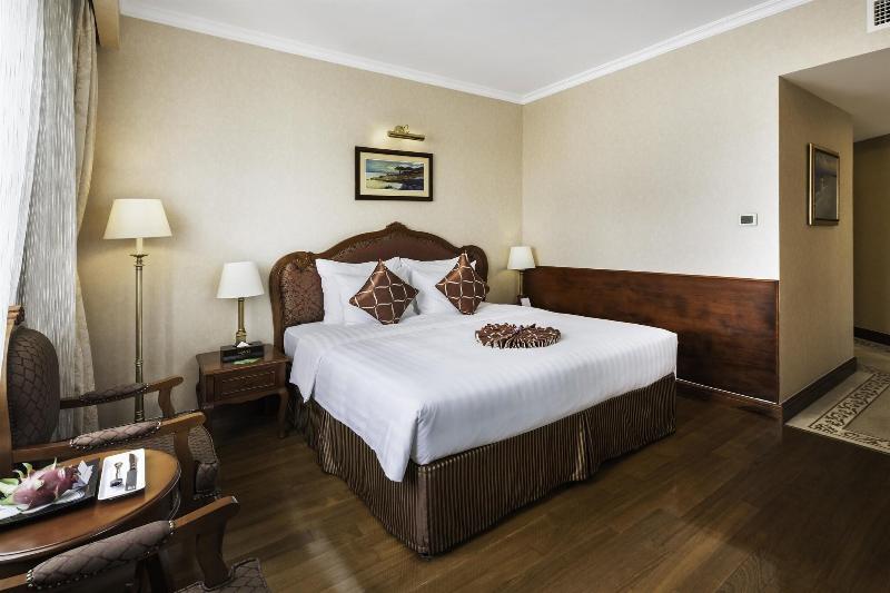 اتاق لوکس با تخت بزرگ, Grand Saigon