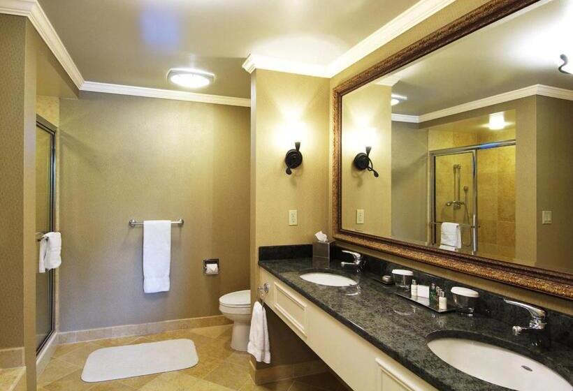 Полулюкс, High Peaks Resort