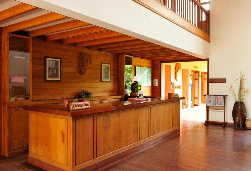 발코니 디럭스 룸, Riverhouse Resort