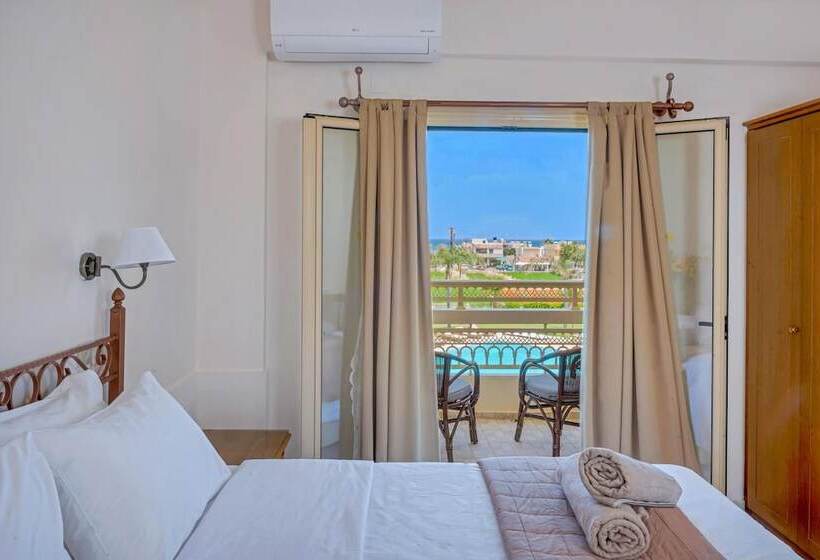 Студия Superior, Socrates Hotel Malia Beach