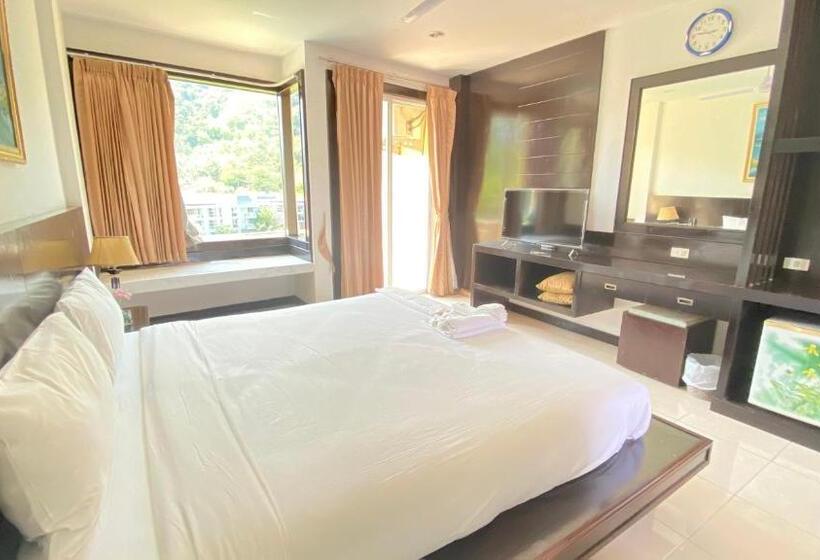 디럭스 룸, Sm Patong Resort