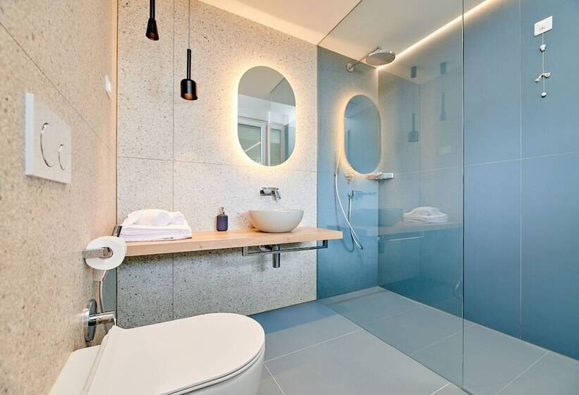 Номер Стандарт с Балконом, Ribarska Koliba Resort