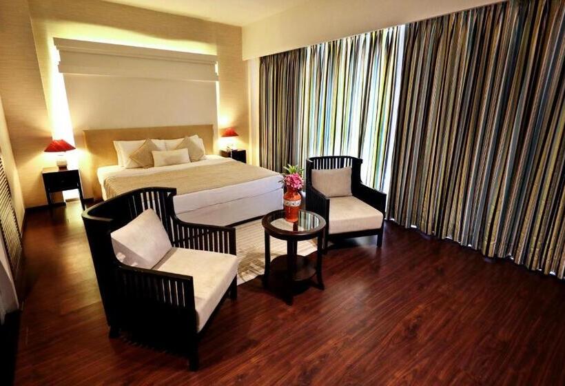 Номер Клуб, Blue Ocean The Fern Resort & Spa Ganpatipule