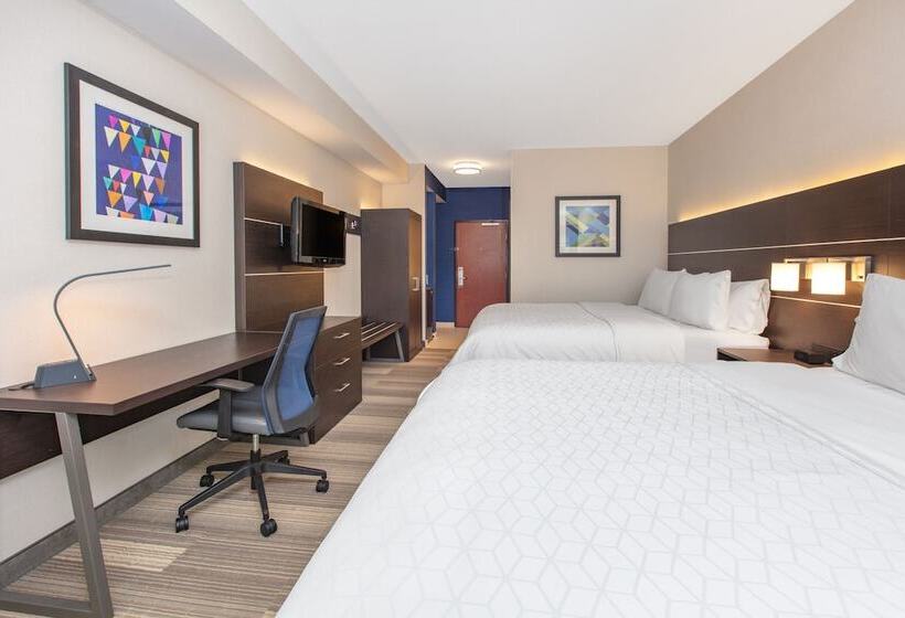 اتاق استاندارد با چشم‌انداز رودخانه, Holiday Inn Express Hotel & Suites Seaside Convention Center, An Ihg