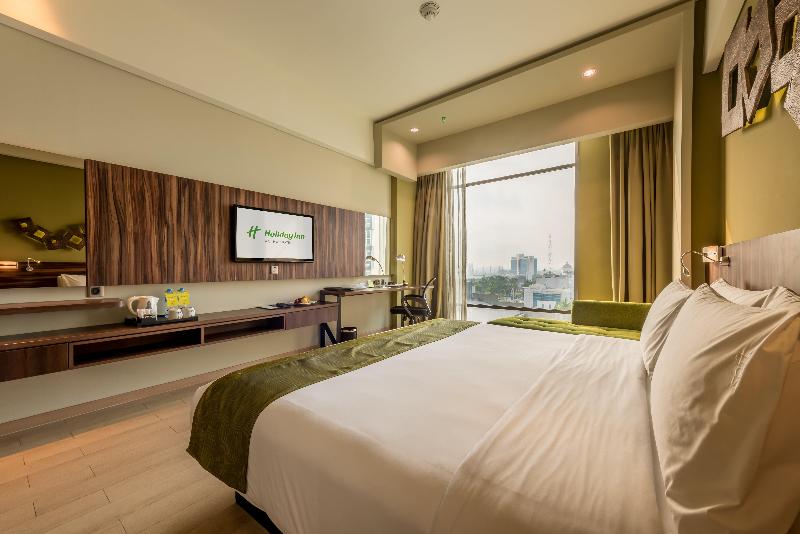 Номер Стандарт Кровать Кинг Адаптированный для Инвалидов, Holiday Inn Express & Suites   King George   Dahlgren, An Ihg