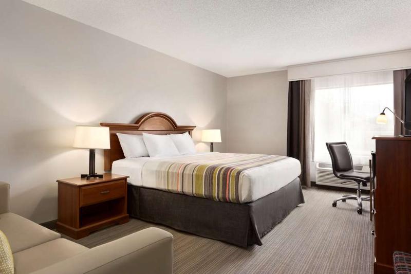 Студио Стандарт Кровать Кинг, Holiday Inn Express & Suites   King George   Dahlgren, An Ihg
