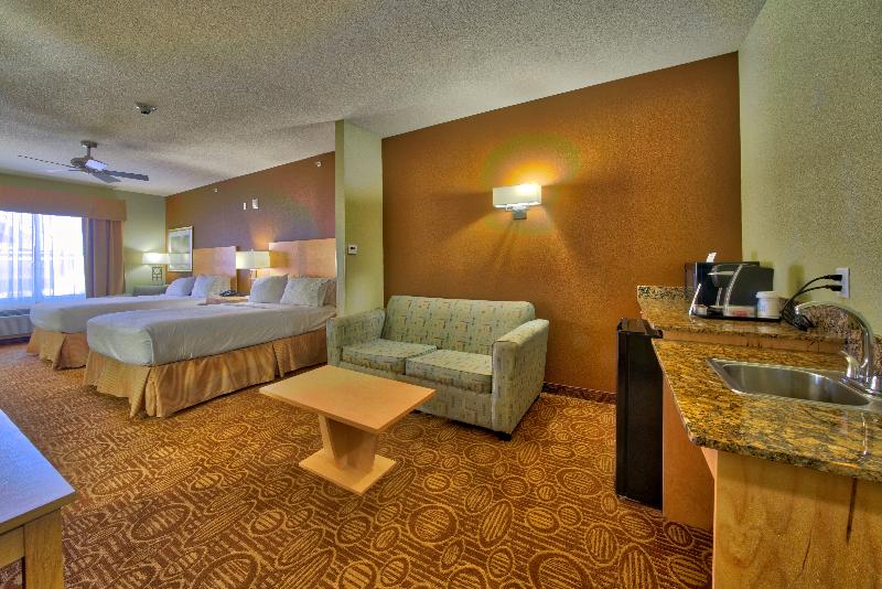 Люкс, Holiday Inn Express & Suites Lubbock Southwest – Wolfforth, An Ihg
